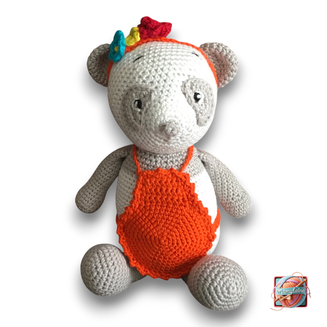 Maman Panda Pâtissière - Peluche Artisanale Tendresse-1